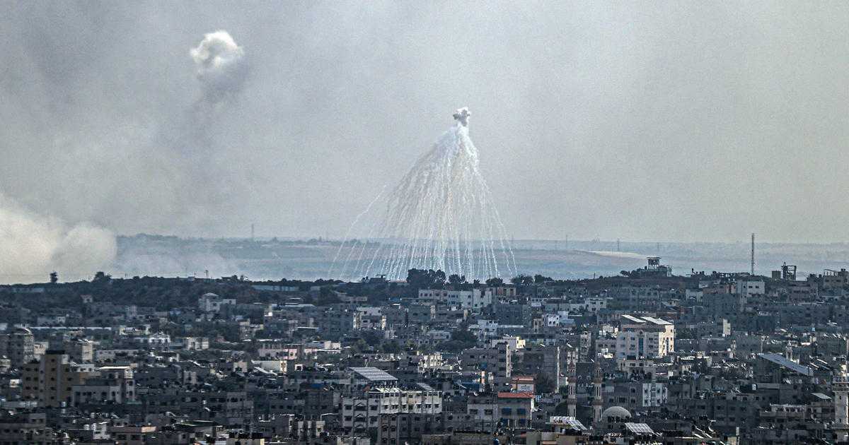 Humanitarian Organizations Accuse Israeli Forces Of Using White Phosphorus In Gaza