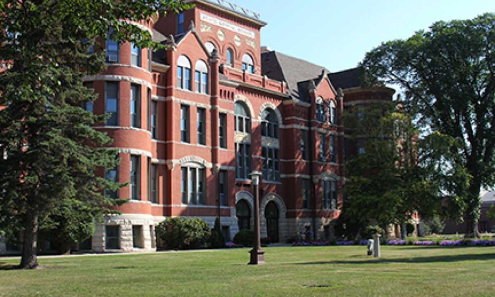 Mayville State University A Destination for Academic Excellence