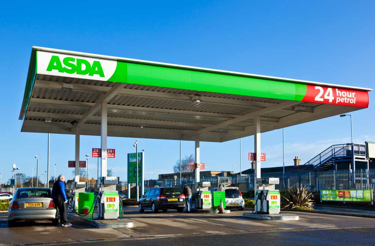 Asda To Go Cashless At Petrol Stations Across The Uk