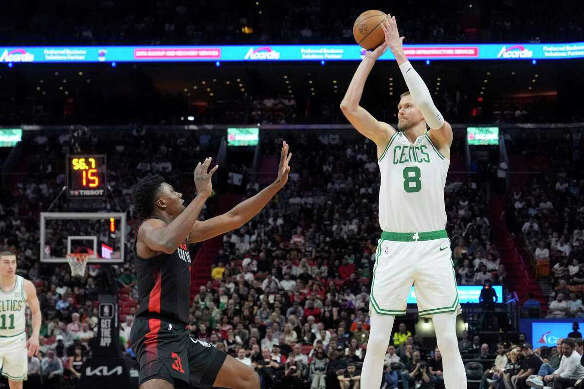 Celtics Rout Heat 143 110, Extend Miami's Losing Streak To Five Games