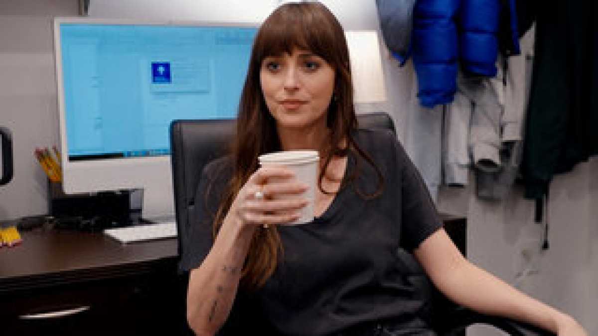 Dakota Johnson Roasts Please Don't Destroy In Hilarious Snl Sketch