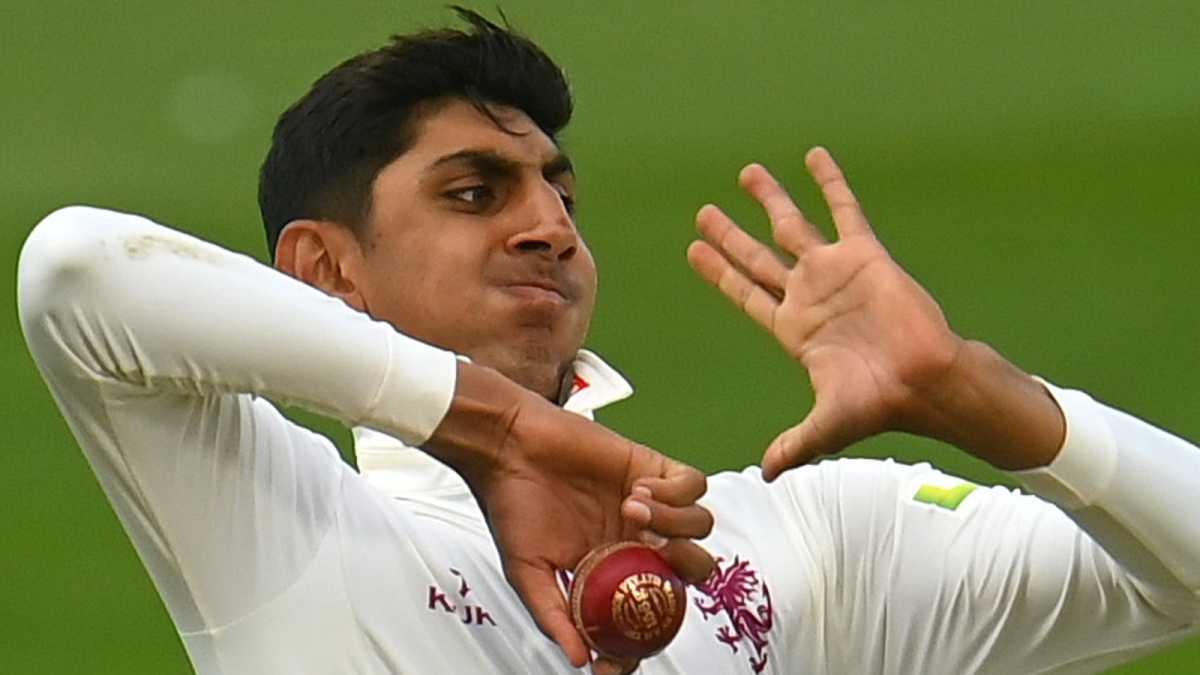 England Cricketer Shoaib Bashir Flies Back Home To Resolve Visa Issues Ahead Of Test Series