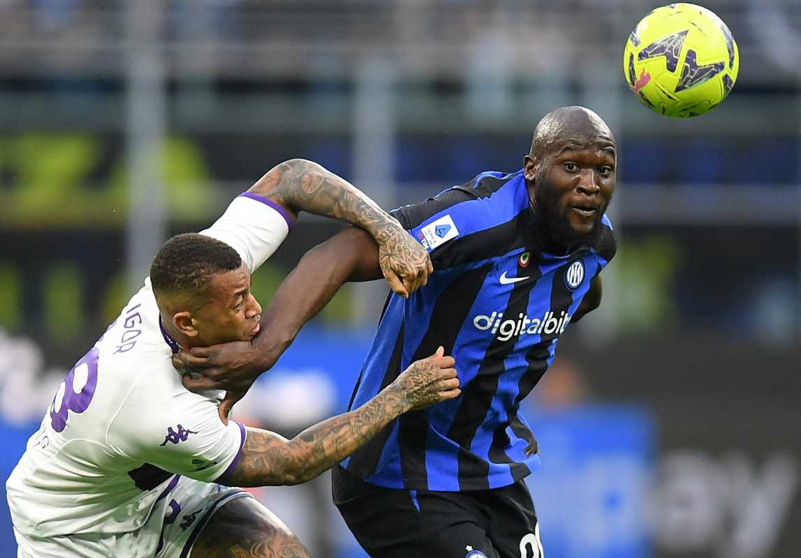 Inter Milan Faces Fiorentina In A High Stakes Serie A Clash