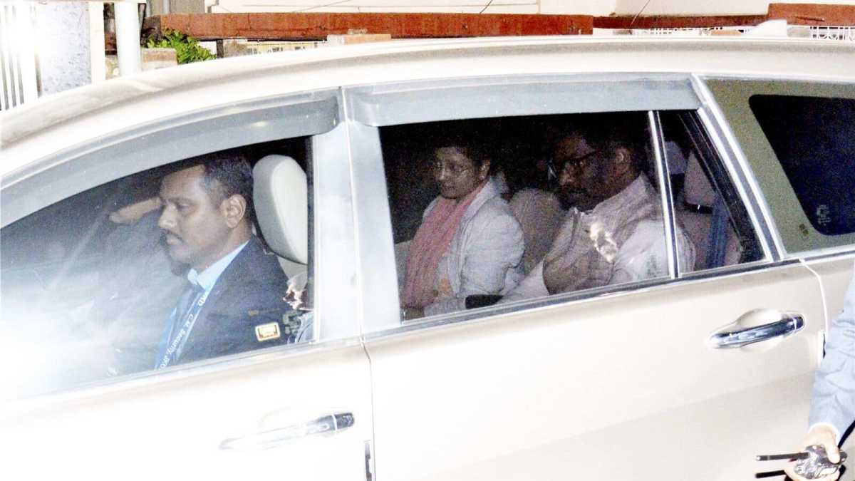 Jharkhand Governor Reviews Security Arrangements As Cm Hemant Soren Faces Ed Investigation