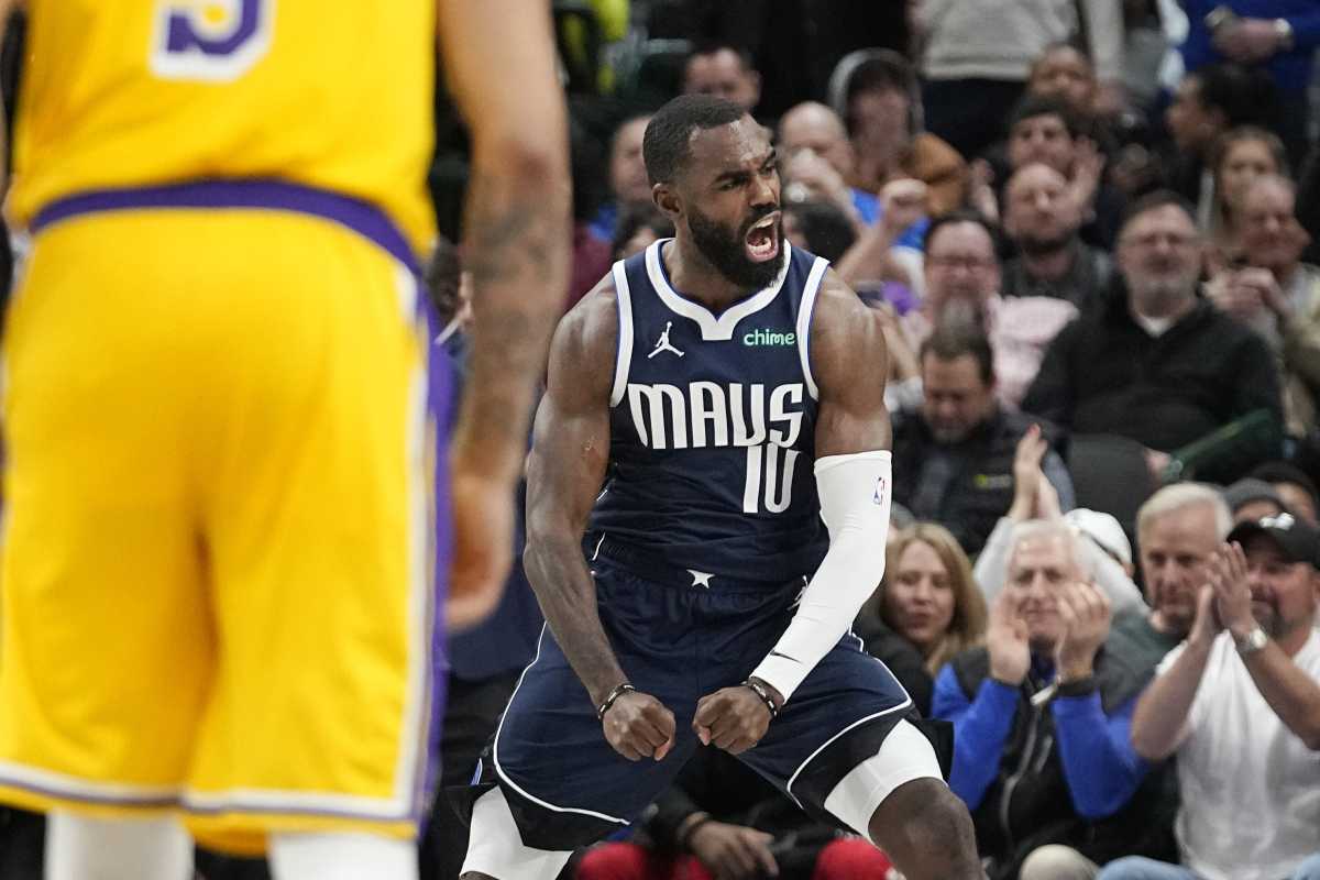 Lakers Vs. Mavericks: Western Conference Battle Heats Up As Los Angeles Hosts Dallas