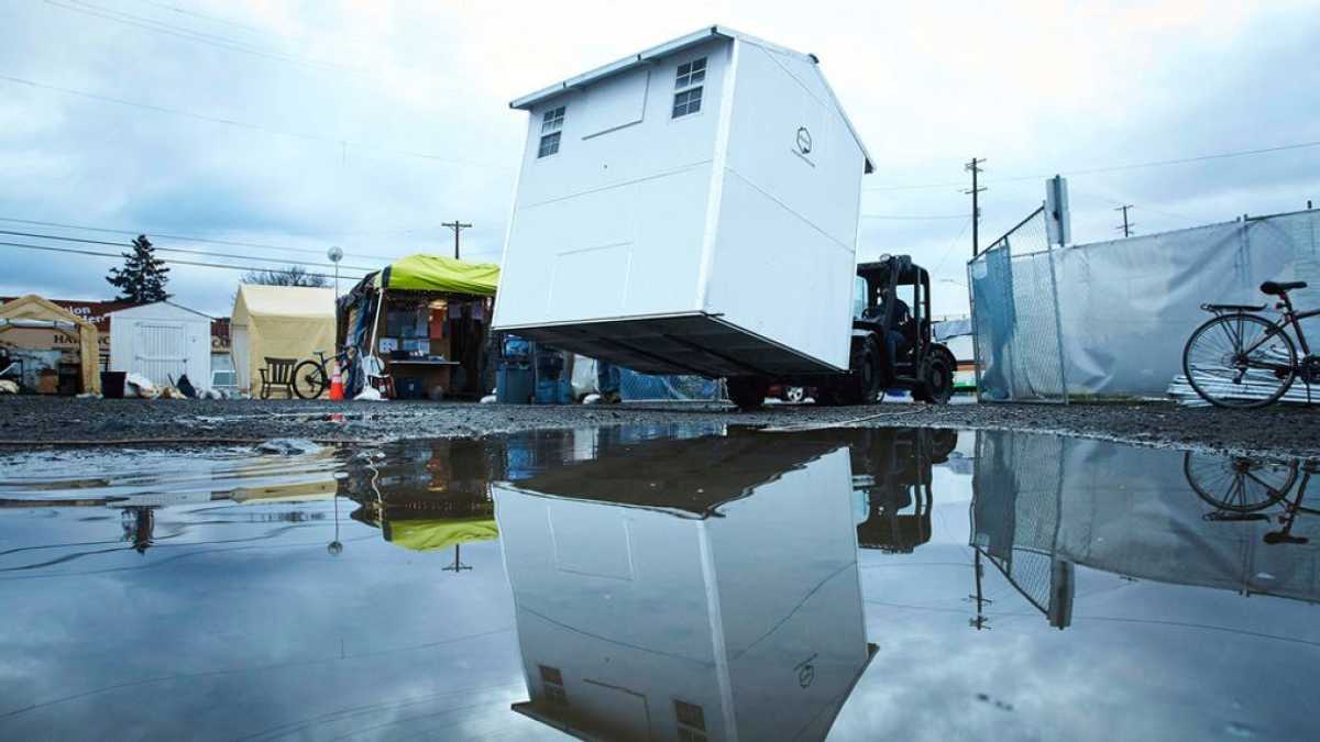 Local Homeless Shelter Prepares For Surge In Demand Amid Freezing Temperatures