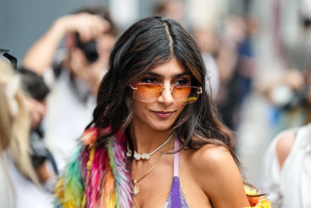 Mia Khalifa Confrontation Sparks Debate Over Antisemitic Remarks