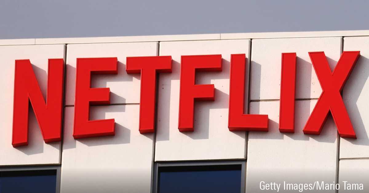 Netflix Stock Soars 12% On Massive Free Cash Flow, Still Undervalued