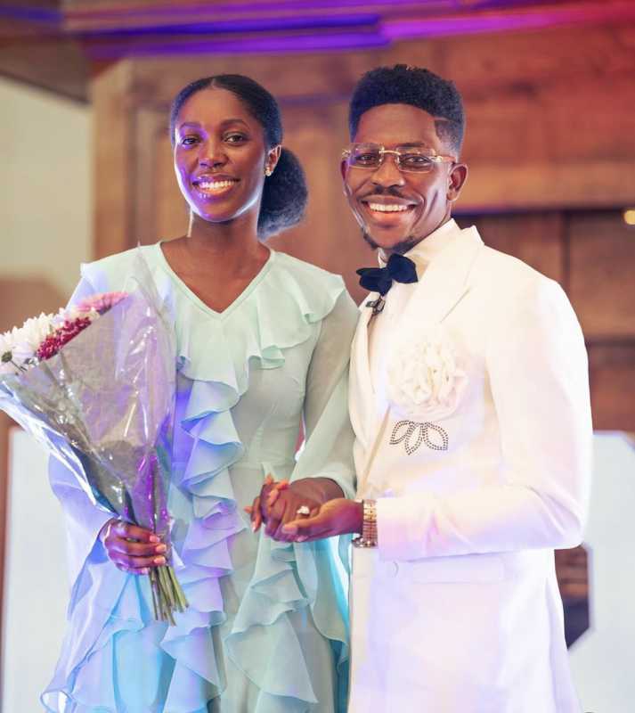 Nigerian Gospel Singer Moses Bliss Announces Engagement