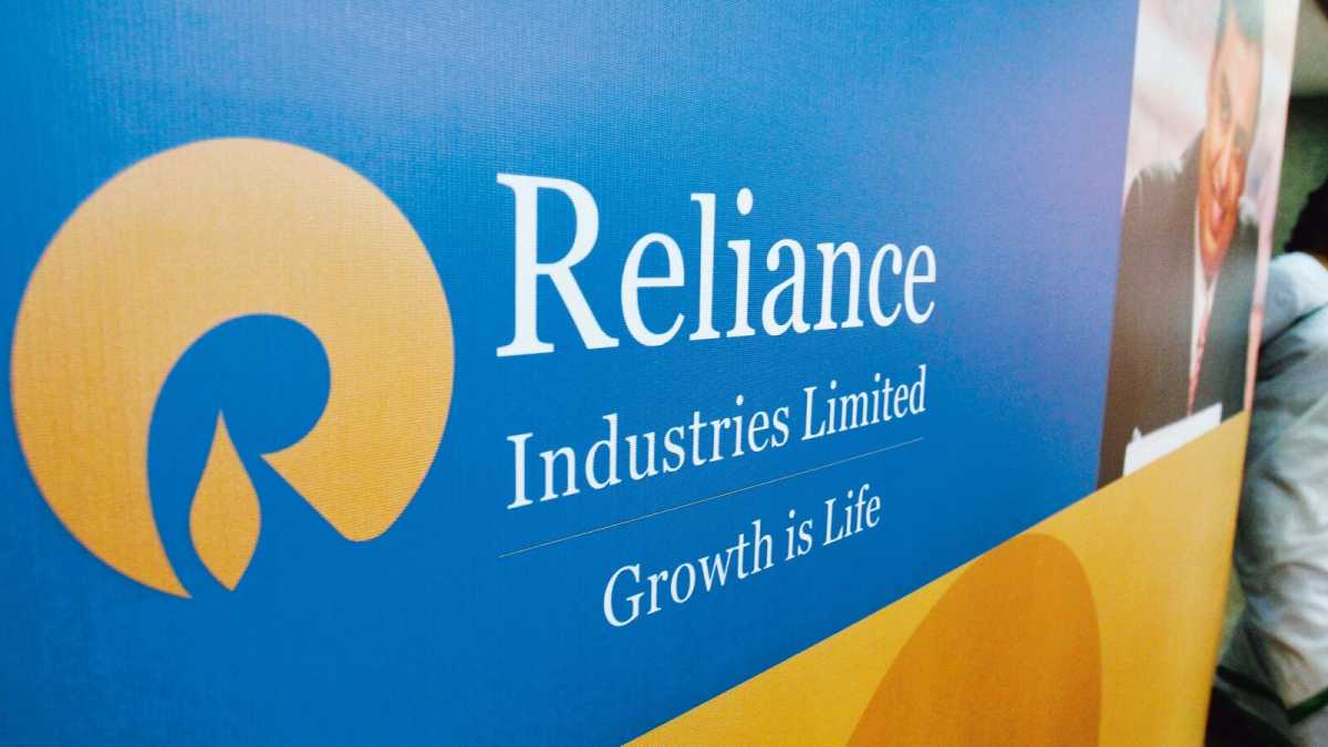 Reliance Industries Q3 Results: Consolidated Profit Rises 9% Yoy To Rs 17,265 Crore, Tops Estimates