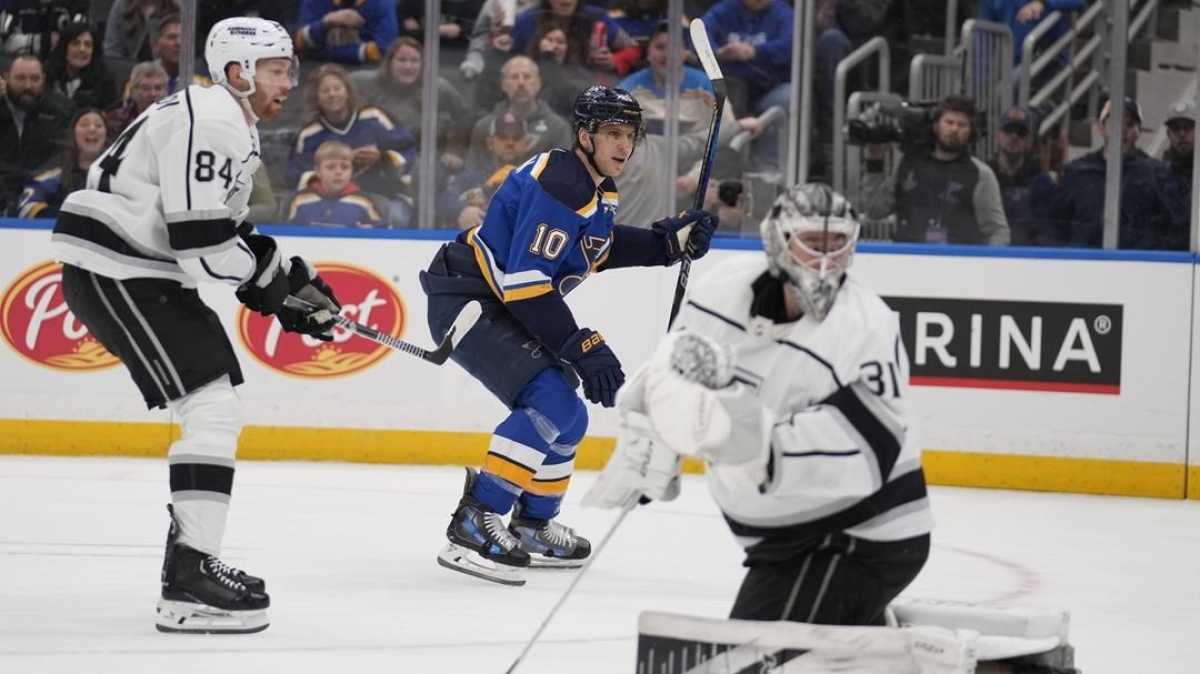 Schenn's Overtime Goal Lifts Blues Over Kings