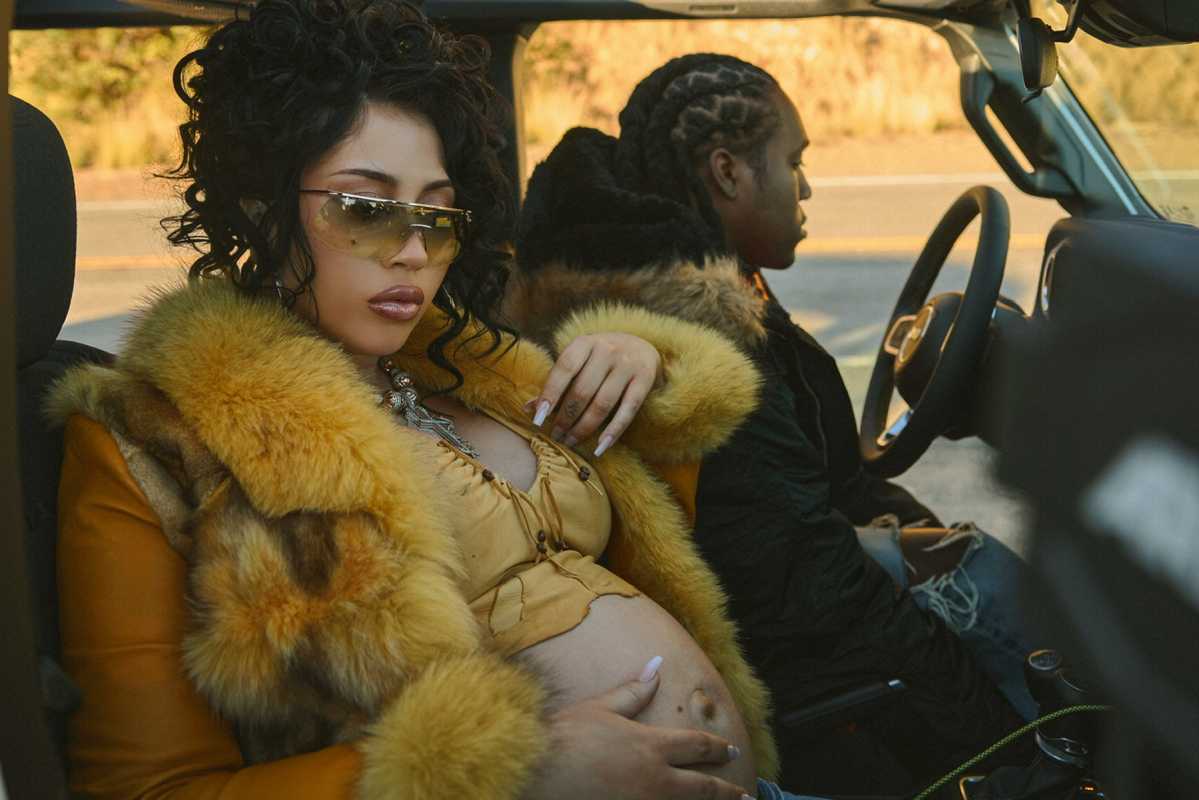 Singer Kali Uchis Announces Pregnancy With Boyfriend Don Toliver