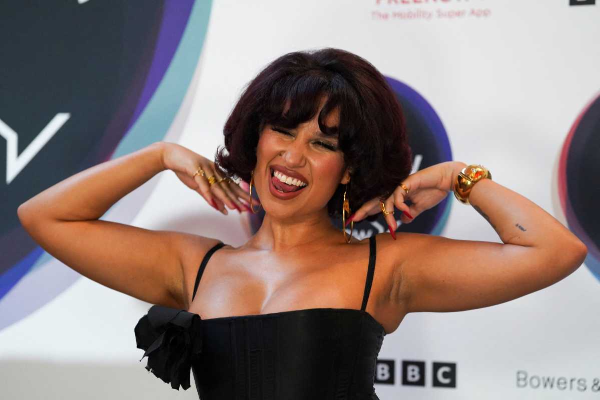 Singer Raye Breaks Record With Seven Brit Award Nominations