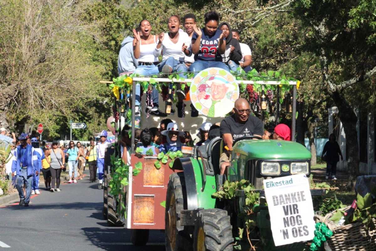 Stellenbosch Prepares For Colorful Harvest Parade