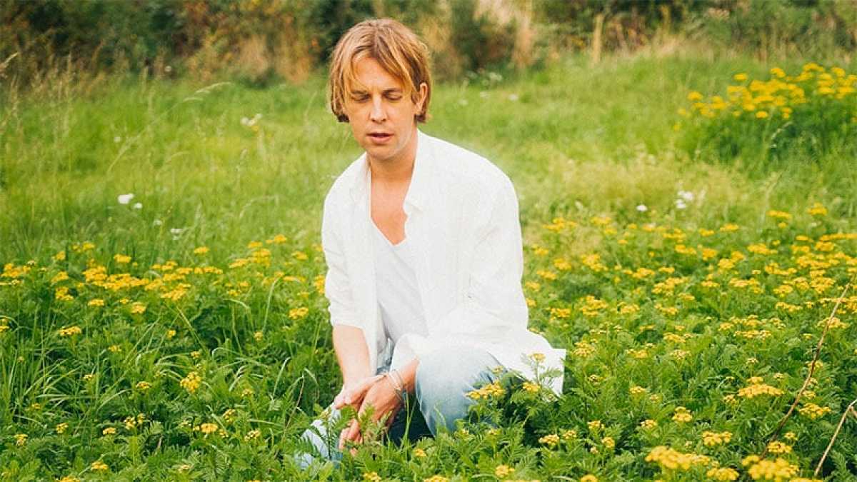 Tom Odell Unveils New Track 'the End' Ahead Of Album Release