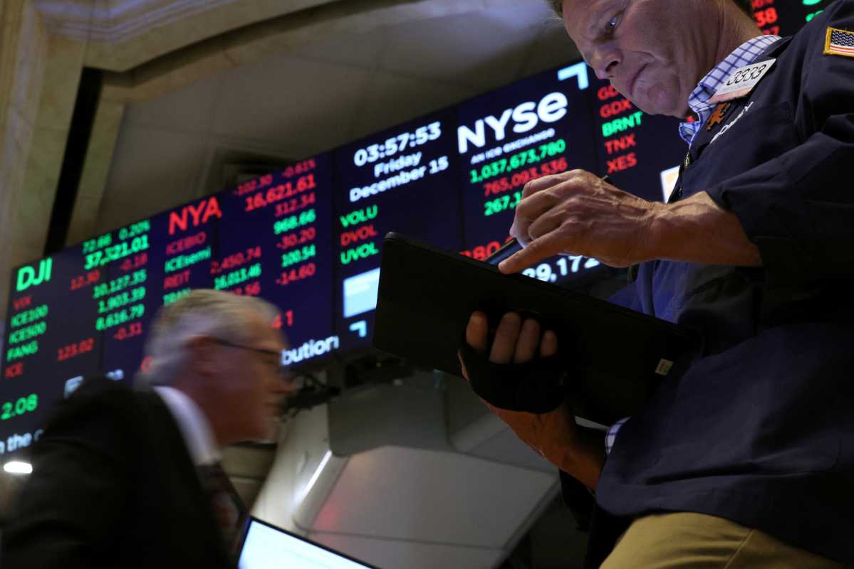 Us Stock Market Extends Weekly Gains On Positive Economic Data