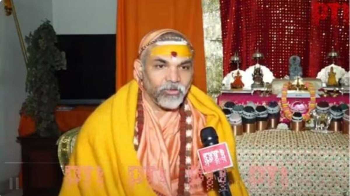 Uttarakhand Shankaracharya Who Questioned Ram Temple Completes Praises Pm Modi