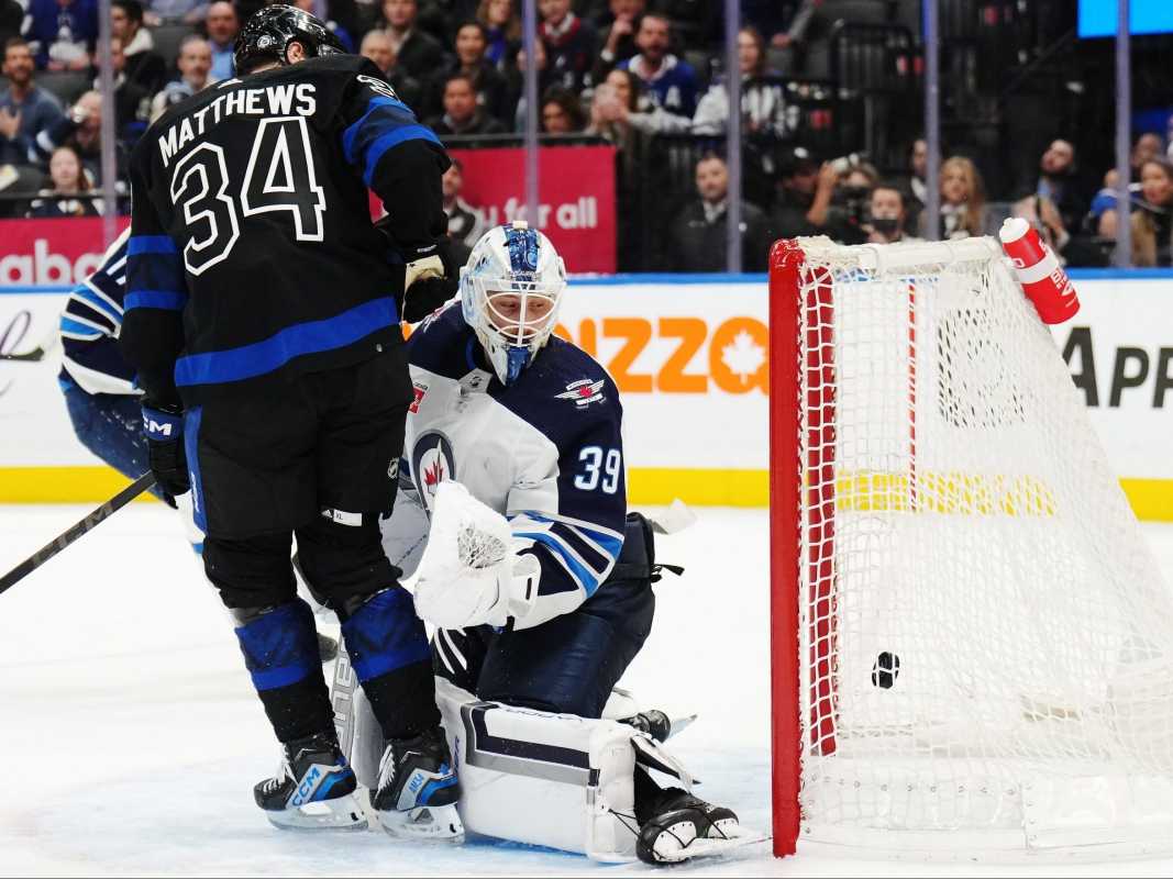 Winnipeg Jets Lose Second Straight Game In Overtime Against Maple Leafs