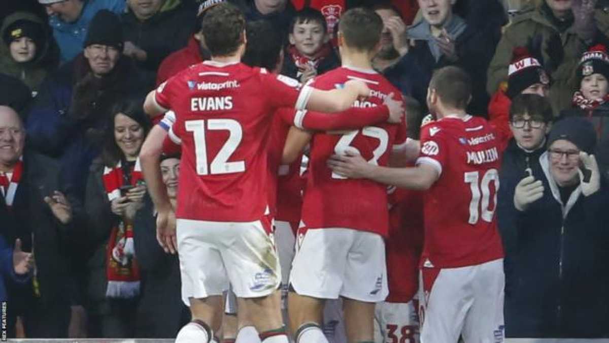 Wrexham Boost Promotion Hopes With Win Over Afc Wimbledon