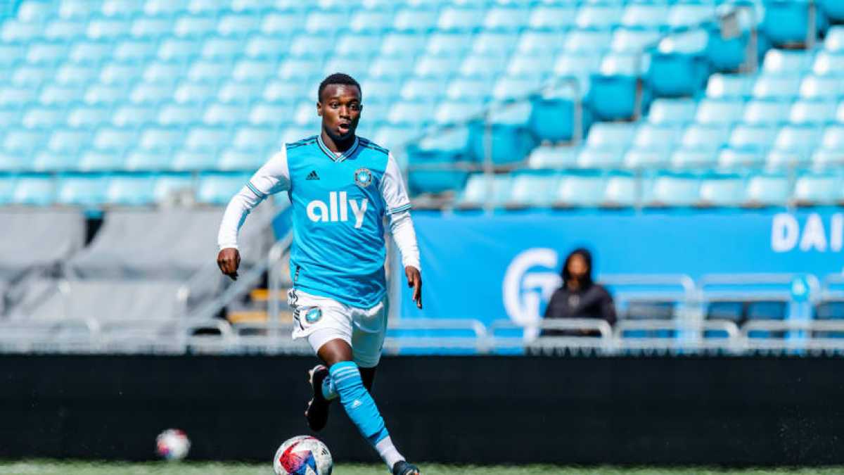 16 Year Old Nimfasha Berchimas Makes Mls Debut For Charlotte Fc