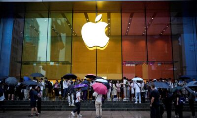 Apple Reports Strong Q4 Results, But Faces Sales Decline In China