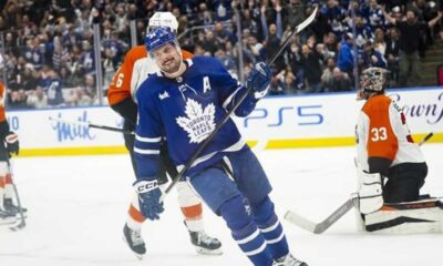 Auston Matthews Nets Hat Trick In Impressive Second Period Performance