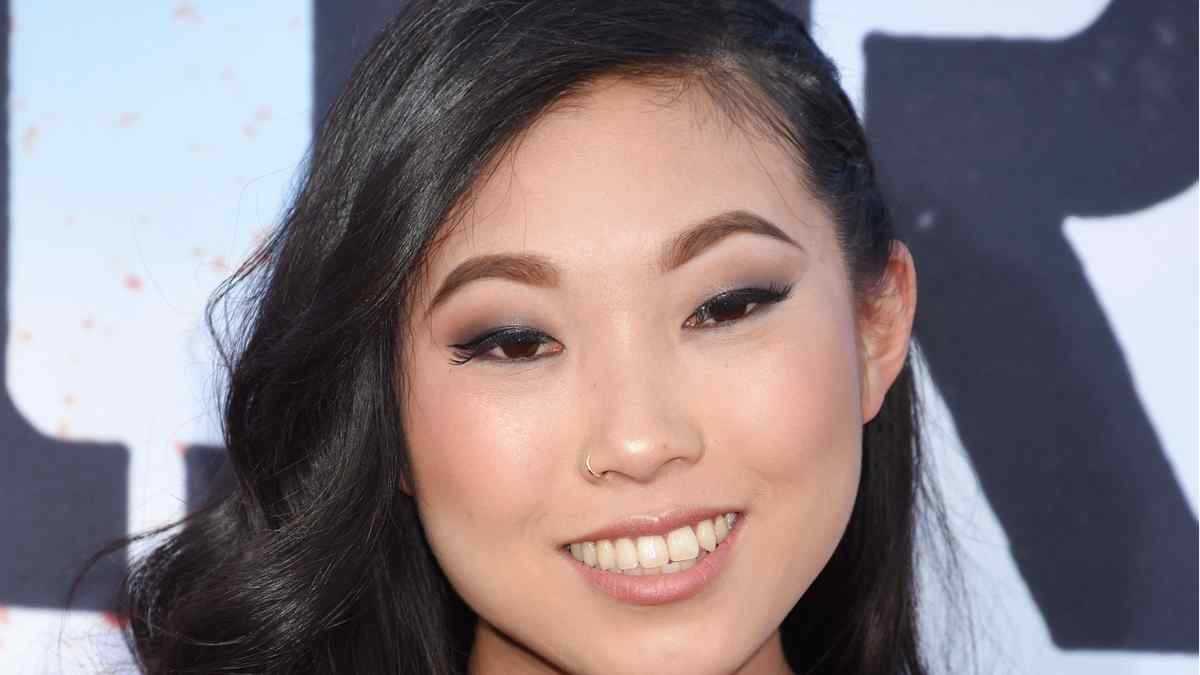 Awkwafina Plans Wrap Up Party To Meet Danny Devito