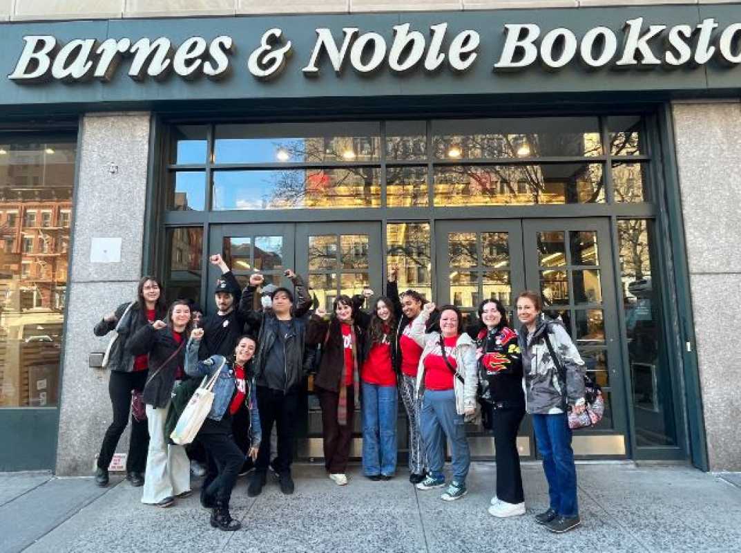 Barnes & Noble Workers At West 82nd Street Store File For Union Election