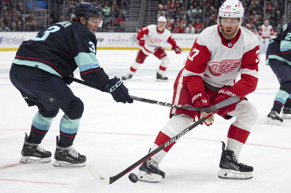 Detroit Red Wings Defeat Seattle Kraken In Overtime; Kane Reaches 800 Nhl Assists