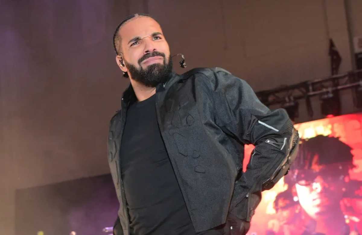 Drake Laughs Off Alleged Inappropriate Video Leak