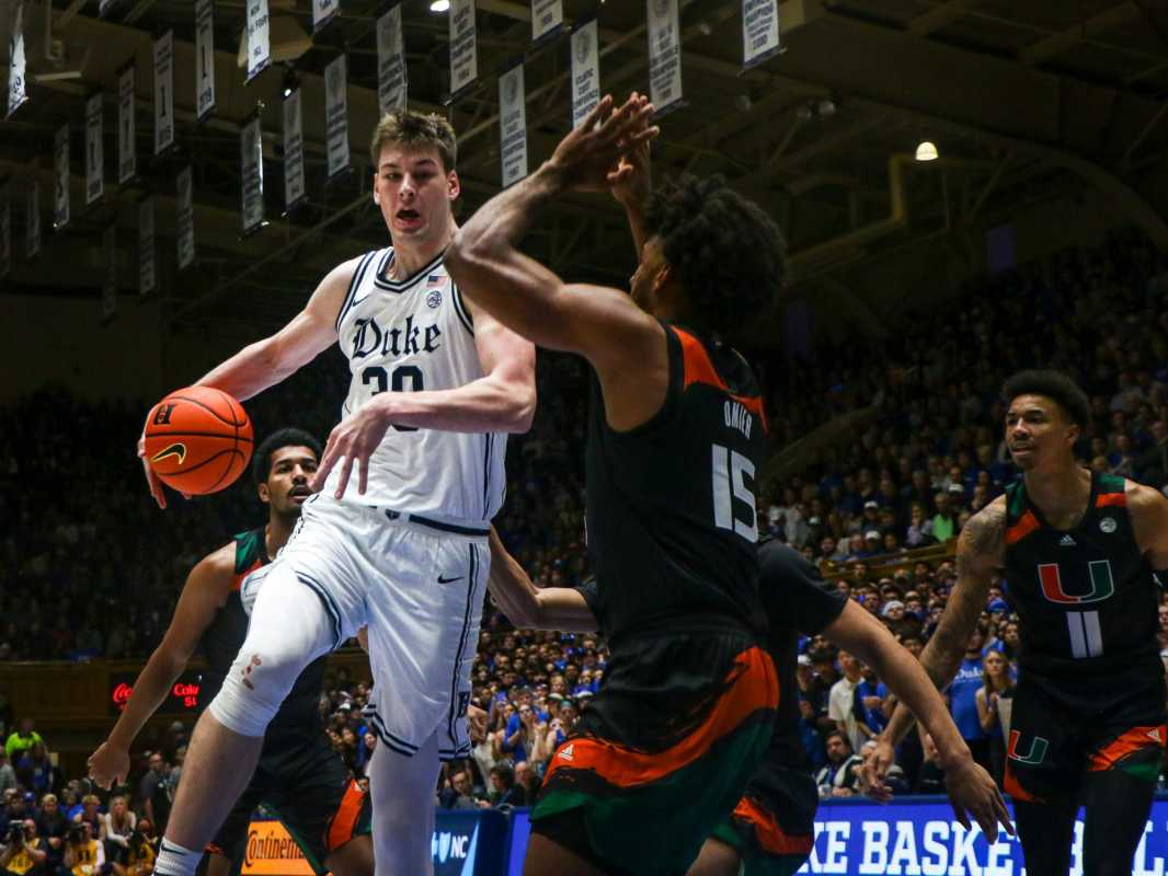 Duke Dominates First Half Against Miami: 5 Key Observations