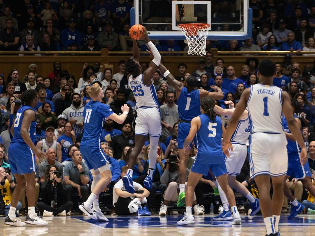 Duke Vs. North Carolina: Battle Of Top 10 Teams Ramps Up Rivalry