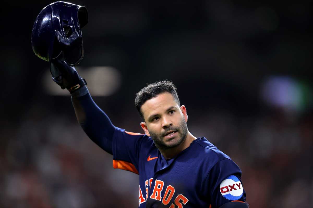 Houston Astros Extend José Altuve's Contract With $125 Million Deal