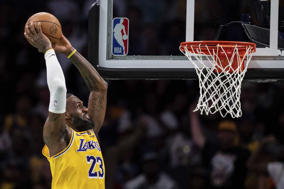 Lakers Vs. Hornets: Lakers Aim To Extend Dominance In Cross Conference Matchup