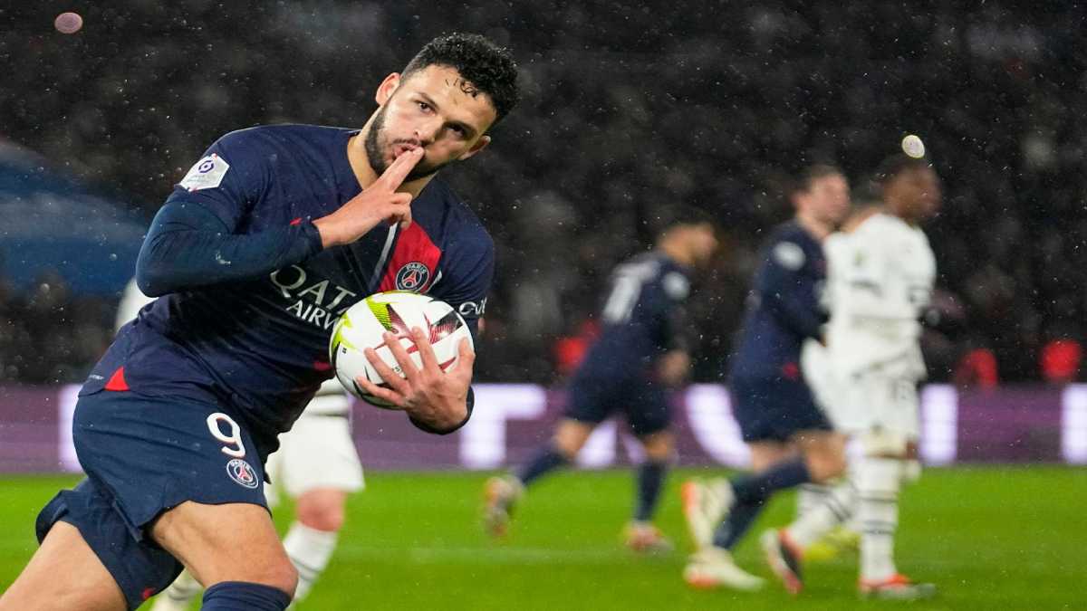 Late Ramos Penalty Earns Psg Dramatic Draw Against Rennes