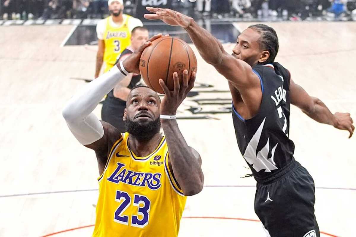 Lebron James Leads Lakers To Historic Comeback Win Against Clippers