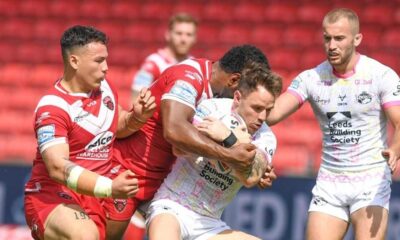 Leeds Rhinos Clinch Victory Over Salford Red Devils In Thrilling Super League Opener