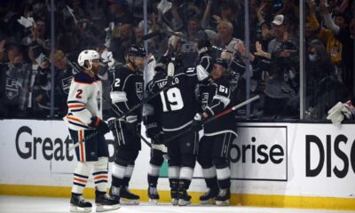 Los Angeles Kings Dominate Edmonton Oilers With 4 0 Victory