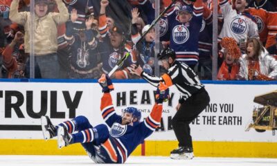 Oilers Overpower Coyotes With Four Goal Third Period Surge In 6 3 Victory