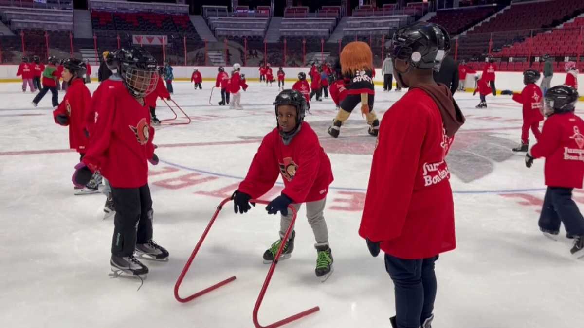 Ottawa Sens Foundation Program Introduces Kids To Ice Skating At Canadian Tire Centre