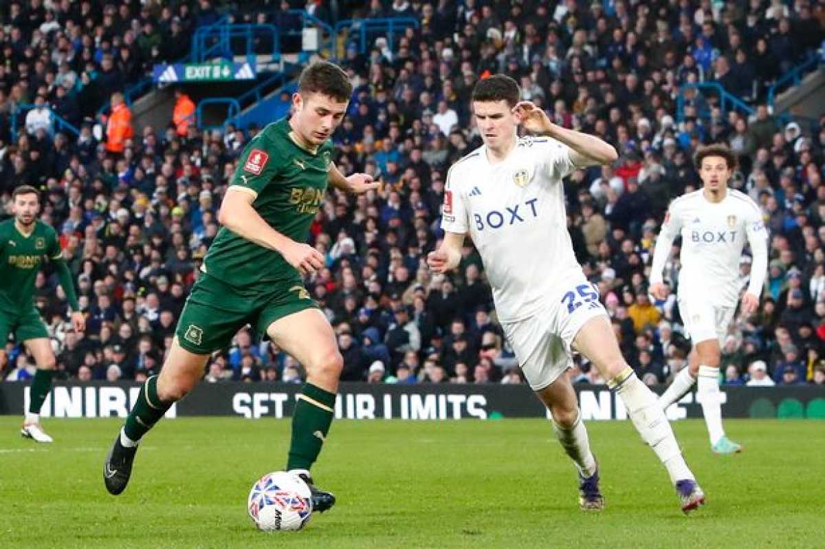 Plymouth Argyle And Leeds United Battle For Fa Cup Fifth Round Spot