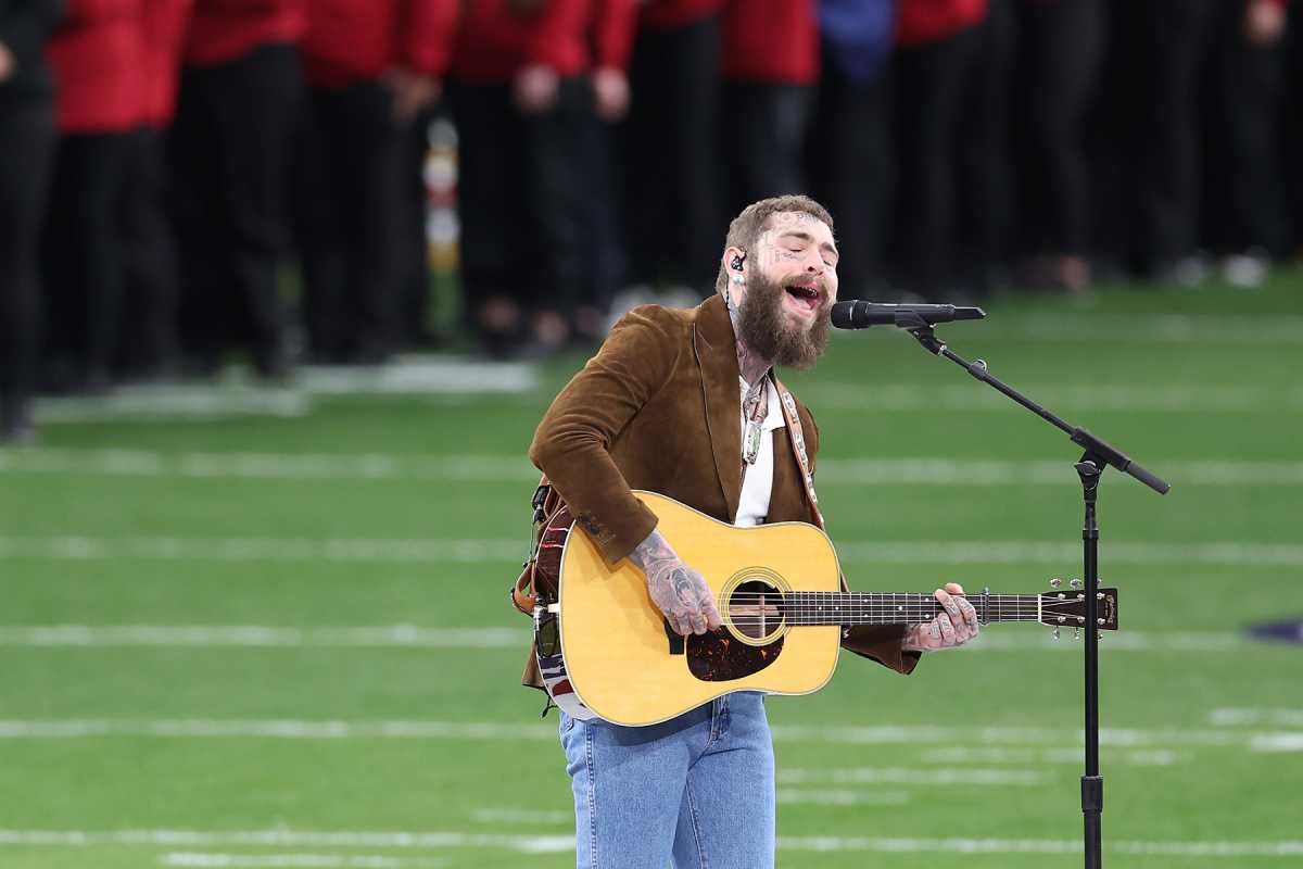 Post Malone Delivers Rousing Rendition Of 'america The Beautiful' At Super Bowl Lviii