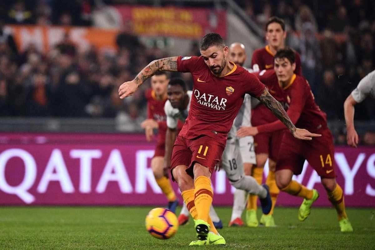 Roma Defeats Inter In A Thrilling Match At The Stadio Olimpico