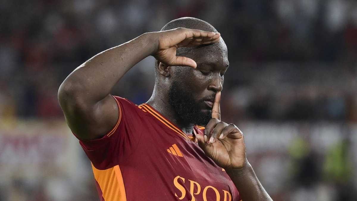 Roma Faces Frosinone In Serie A Battle: Lukaku Leads Charge For Goals