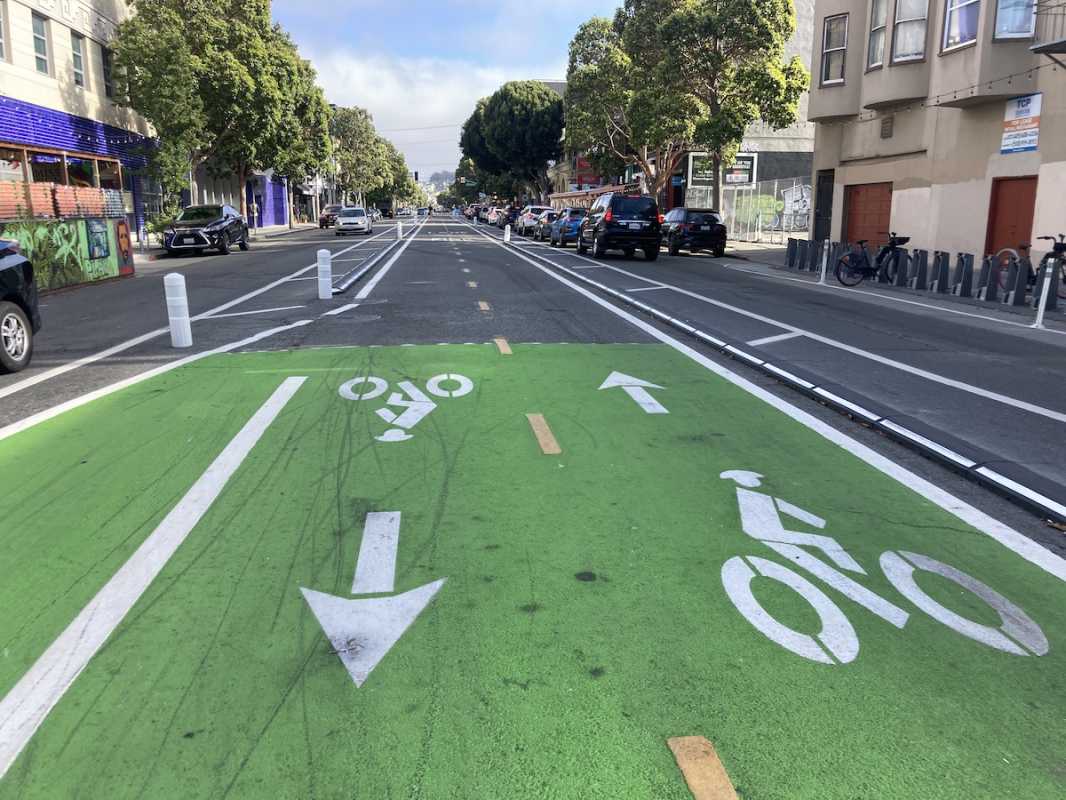 Sales Increase On Valencia Street Despite Controversial Bike Lane