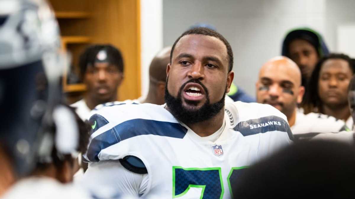 Seahawks Legends Use Their Platform For Social Justice