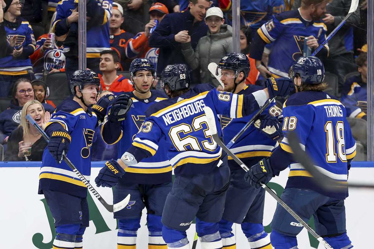 St. Louis Blues Stifle Edmonton Oilers' Winning Streak With Dominant 6 3 Victory