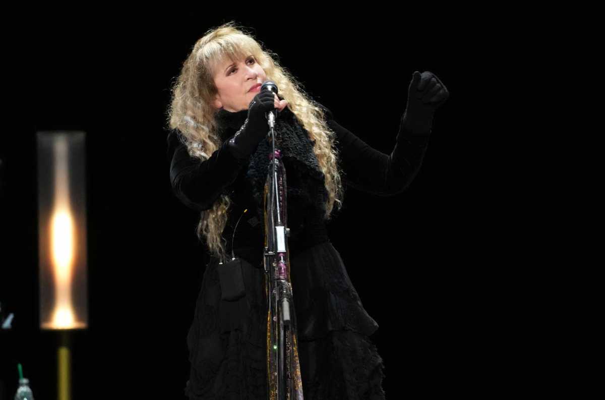 Stevie Nicks To Headline Bst Hyde Park Concert Series In London