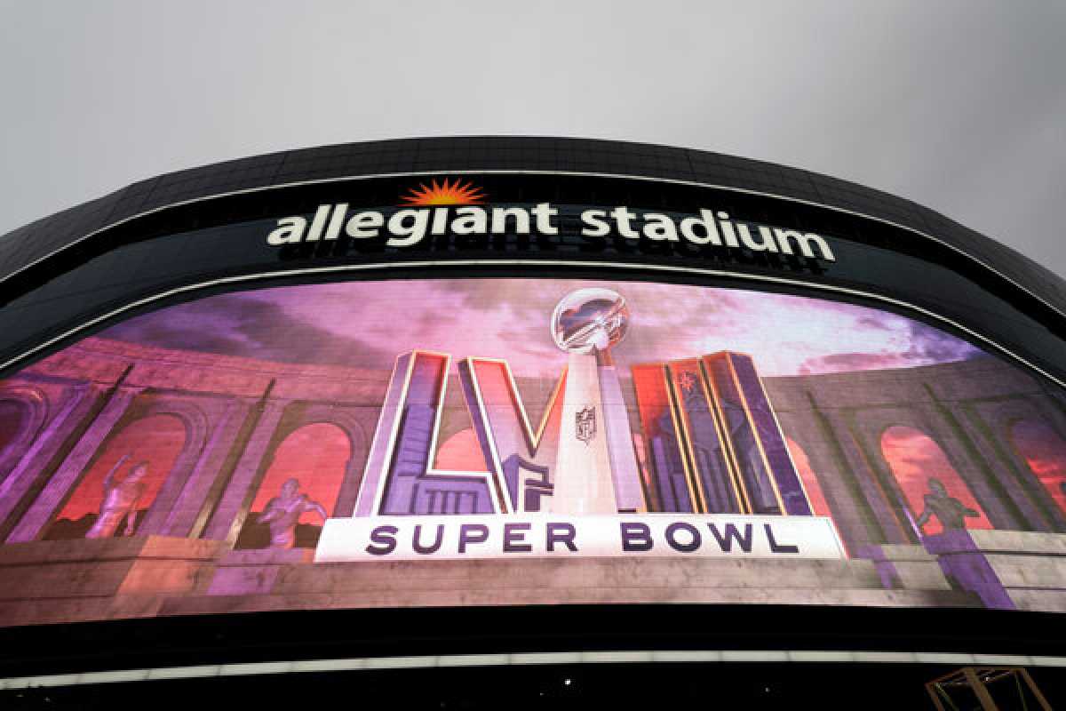 Super Bowl Sunday Showdown: Australian Viewers Get Ready For The Big Game