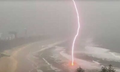 Sydney Lightning Storm Leaves Four Hospitalized After 75,000 Strikes